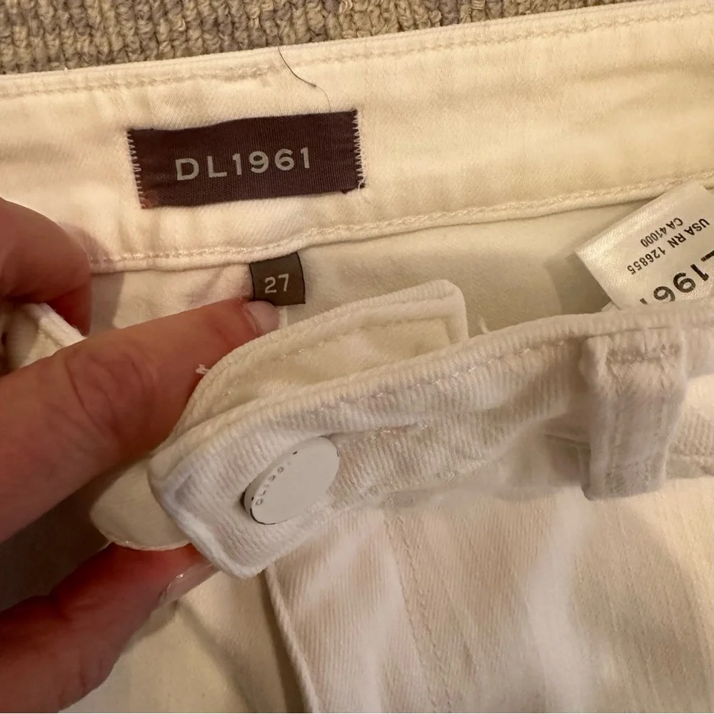 DL1961 white crop Jean - Picture 7 of 8